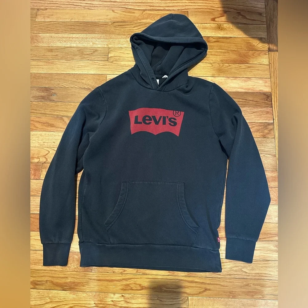 Levi’s Men's‎ Hoodie Sweatshirt Black & Red Medium Pulllover